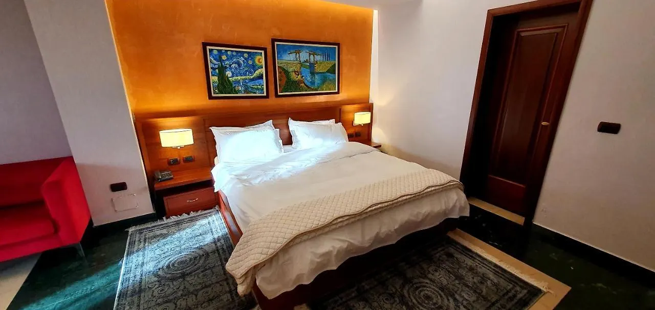Nov Hotel Tirana